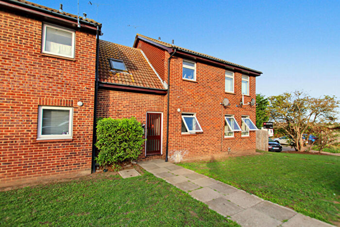 Studio To Rent In Burgate Close, Crayford, Dartford, DA1