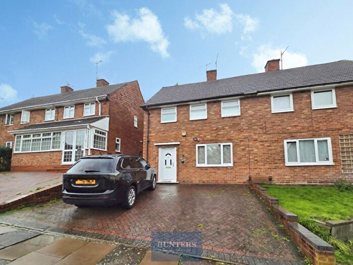 3 Bedroom Semi-Detached House For Sale In Sedgehill Avenue, Harborne, Birmingham, B17