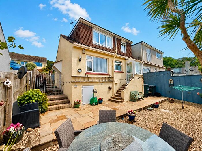 3 Bedroom Semi-Detached Bungalow For Sale In Southdown Avenue, Brixham, TQ5