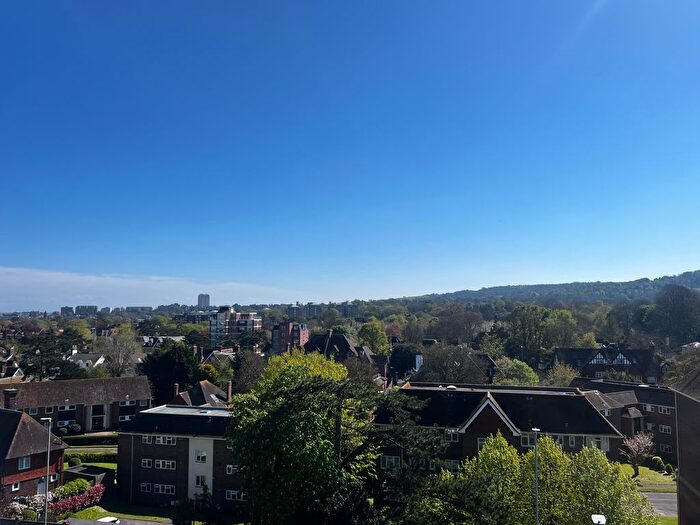 2 Bedroom Flat To Rent In Upperton Road, Eastbourne, BN21