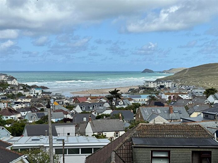 4 Bedroom Semi-Detached House For Sale In Grannys Lane, Perranporth, TR6