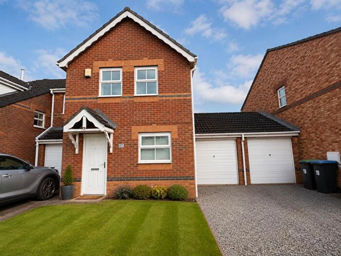 3 Bedroom Semi-Detached House To Rent In Steading Court, Consett, DH8