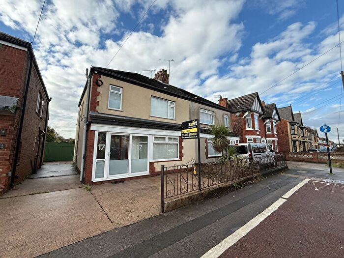 3 Bedroom Semi-Detached House For Sale In Ings Road, Hull, North Humberside, HU8