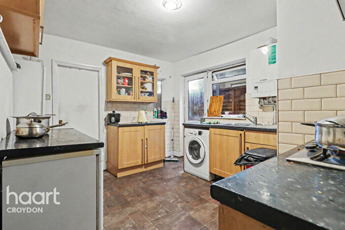 1 Bedroom Maisonette For Sale In Lancing Road, Croydon, CR0