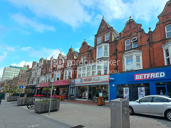2 Bedroom Flat To Rent In Holdenhurst Road, Bournemouth, Bournemouth Christchurch Poole, BH8