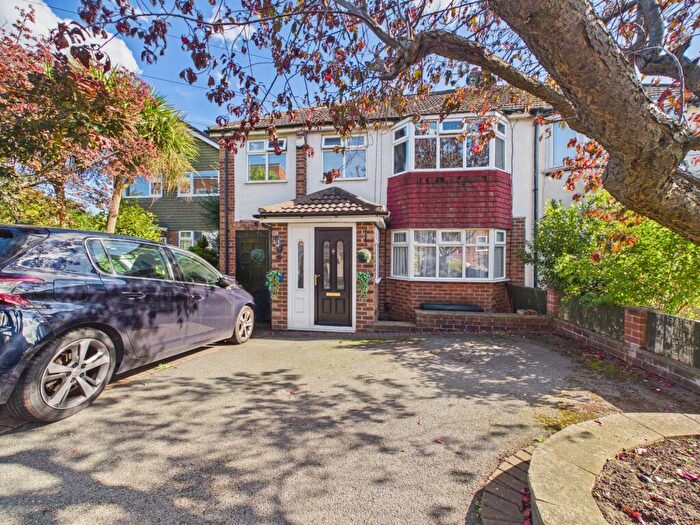 4 Bedroom Semi-Detached House For Sale In Sandringham Drive, Spondon, DE21