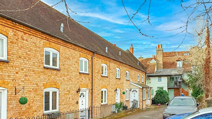 1 Bedroom Maisonette To Rent In Millbridge Mews, Hertford, SG14