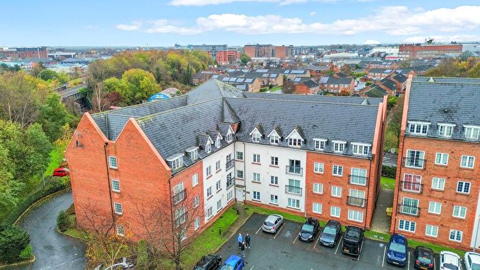 2 Bedroom Flat For Sale In Greenings Court, Warrington, WA2