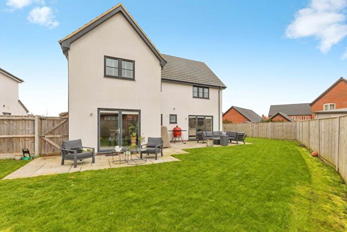 4 Bedroom Detached House For Sale In The Conifers, Great Ellingham, Norfolk, NR17