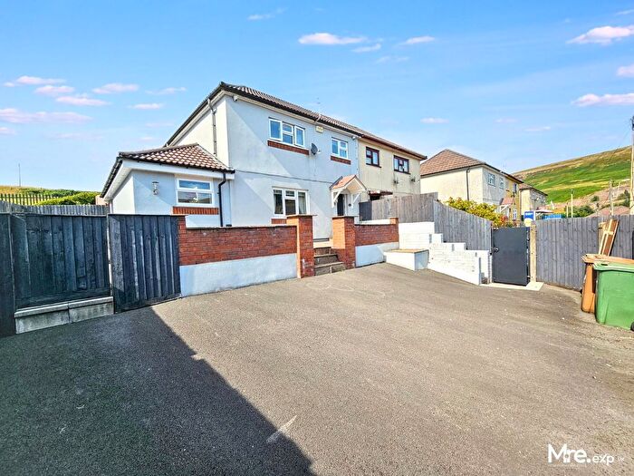 3 Bedroom Semi-Detached House For Sale In Greensway, Rhymney, Tredegar, NP22