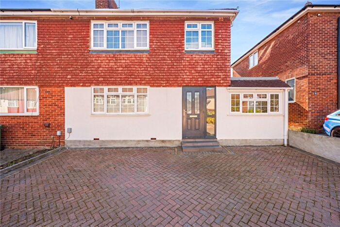 3 Bedroom Semi-Detached House For Sale In Margaret Road, Bexley, DA5