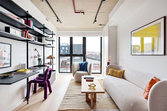 1 Bedroom Flat For Sale In Smokehaus, Flat -, Bayford Street, London, E8