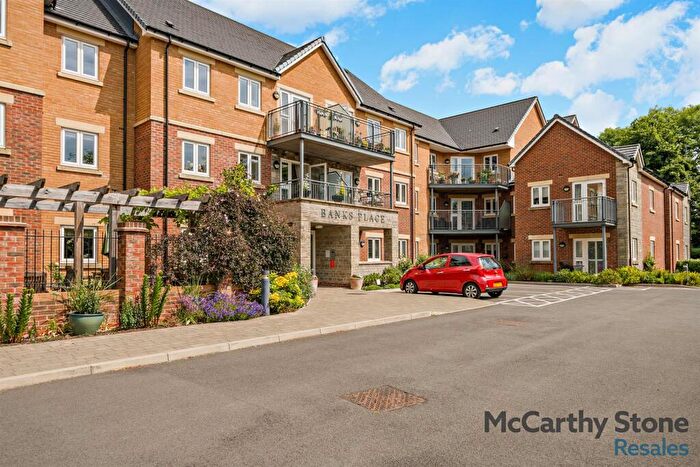 1 Bedroom Apartment For Sale In Banks Place, Moormead Road, Wrougton, SN4