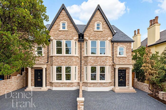 5 Bedroom Semi-Detached House For Sale In Queens Road, Buckhurst Hill, IG9