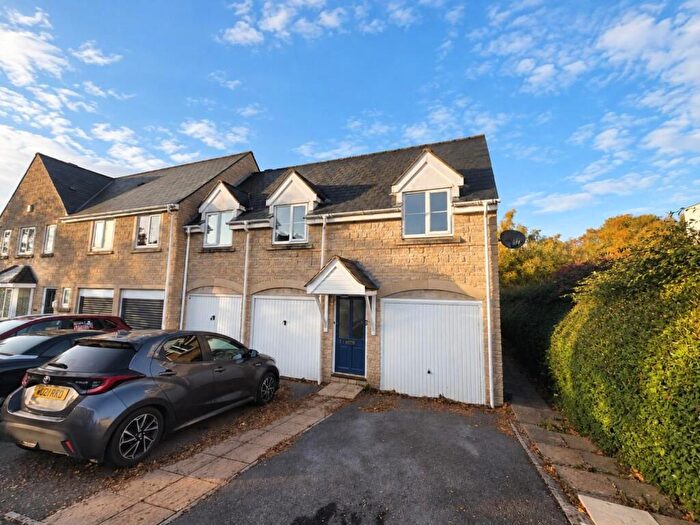2 Bedroom Coach House To Rent In Baileys Barn, Bradford-On-Avon, BA15
