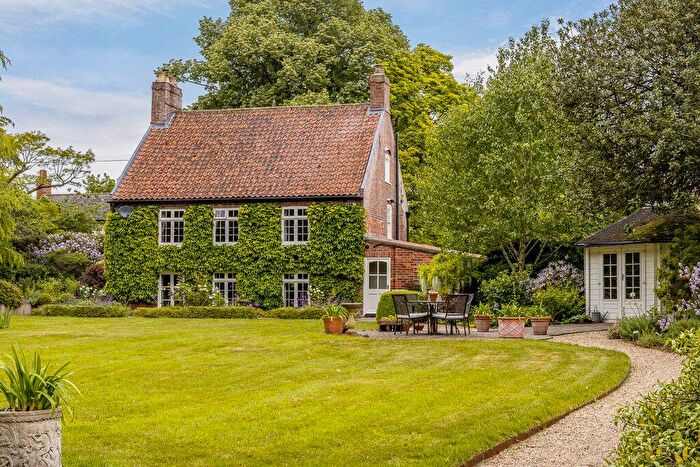 5 Bedroom Detached House For Sale In Main Road, Hundleby, Spilsby, Lincolnshire, PE23