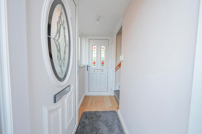 2 Bedroom Flat For Sale In Coniston Gardens, Sheriff Hill, Gateshead, NE9