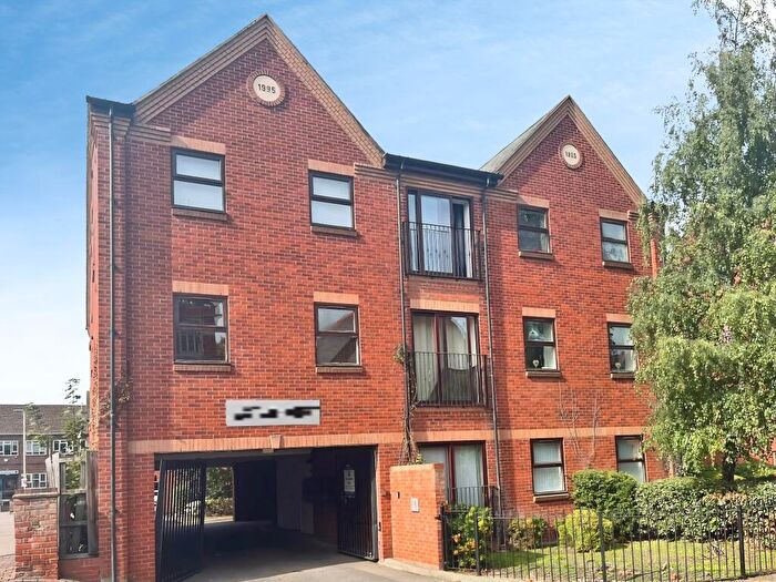 2 Bedroom Flat For Sale In Asta Court, Chestnut Field, Rugby, Warwickshire, CV21