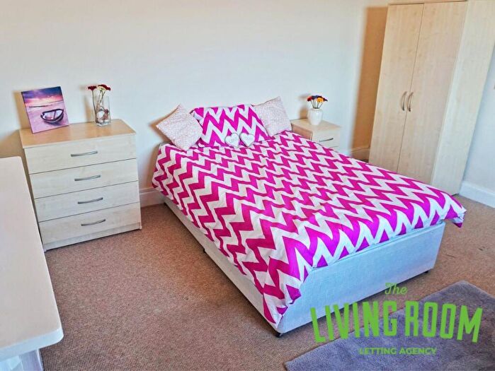 4 Bedroom House To Rent In Terrace Road, Mount Pleasant, Swansea, SA1