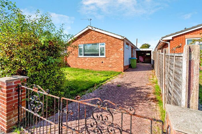 2 Bedroom Detached Bungalow For Sale In Greenlea Crescent, Southampton, SO16