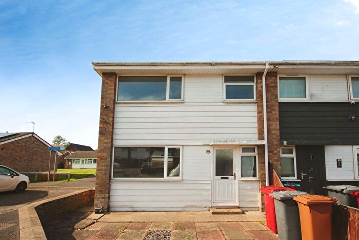 3 Bedroom End Of Terrace House To Rent In Kettlebridge Lane, East Halton, DN40