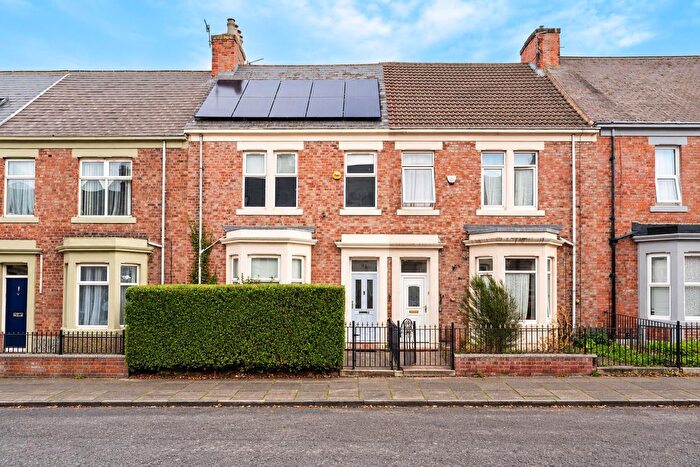 4 Bedroom Terraced House For Sale In Brighton Grove, Fenham, Newcastle Upon Tyne, NE4