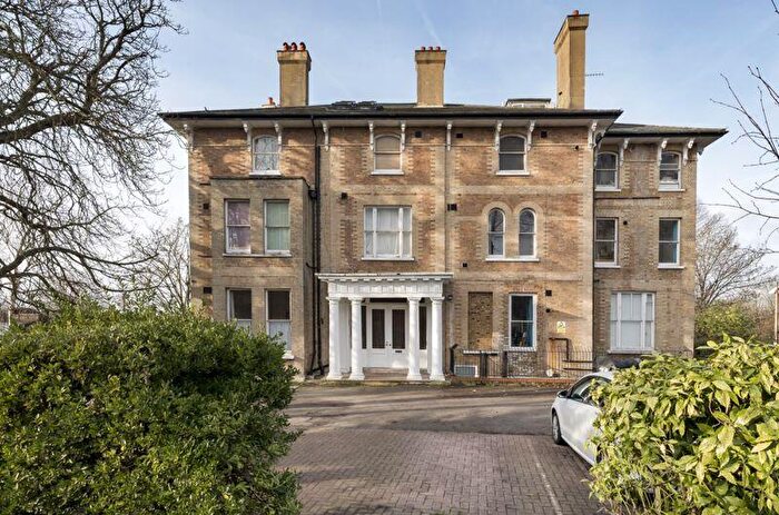 1 Bedroom Apartment To Rent In Bramley Hill, South Croydon, CR2