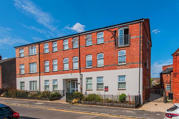 2 Bedroom Apartment For Sale In Arthur Street, Wellingborough, NN8