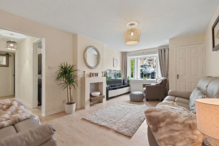 3 Bedroom Villa For Sale In Dunrobin Drive, Inverclyde, Gourock, PA19