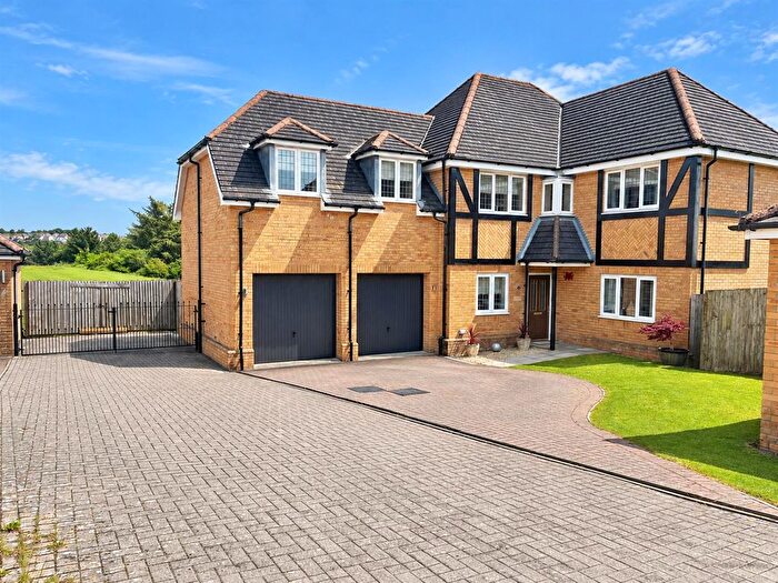5 Bedroom Detached House For Sale In Healthy Close, Pen-Y-Fai, Bridgend, CF31