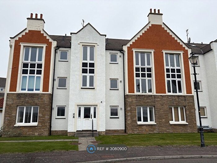 2 Bedroom Flat To Rent In The Moorings, Dalgety Bay, Dunfermline, KY11