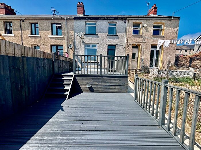 3 Bedroom Terraced House To Rent In Meadow Terrace, Phillipstown, NP24