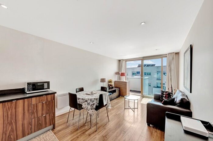1 Bedroom Flat To Rent In Cutmore Ropeworks, Arboretum Place, Barking, IG11