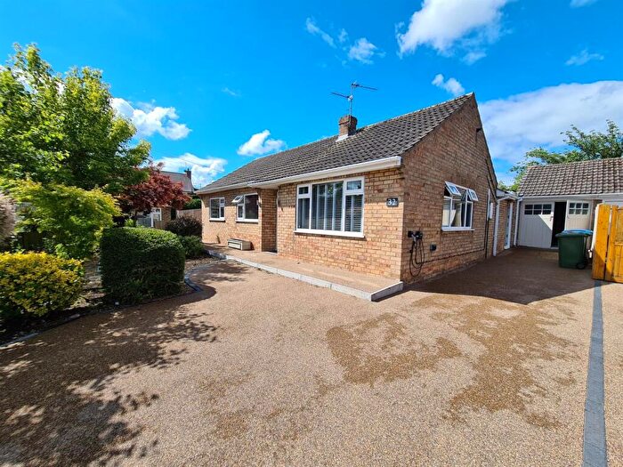3 Bedroom Bungalow To Rent In The Crescent, Beckingham, DN10