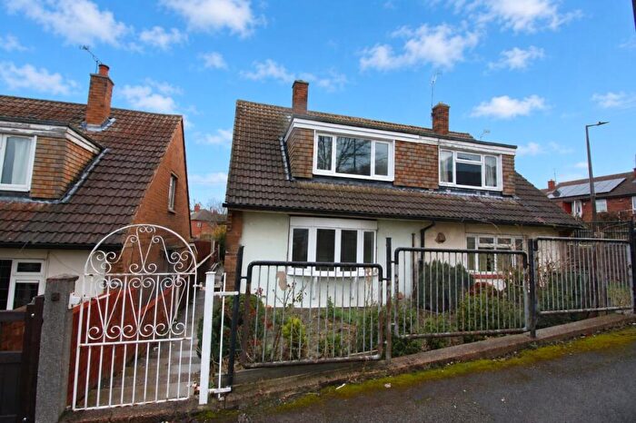 3 Bedroom Semi-Detached House To Rent In Garden Street, Mexborough, S64