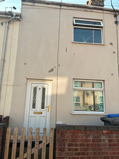 2 Bedroom Terraced House To Rent In Hervey Street, Lowestoft, NR32
