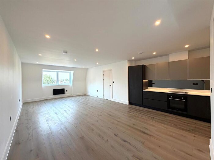 2 Bedroom Apartment To Rent In Church Road, Claygate, KT10