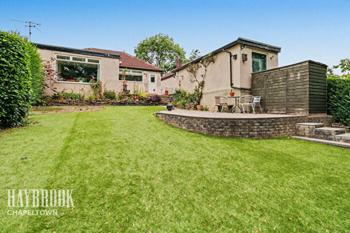 2 Bedroom Detached Bungalow For Sale In Halifax Road, Grenoside, S35