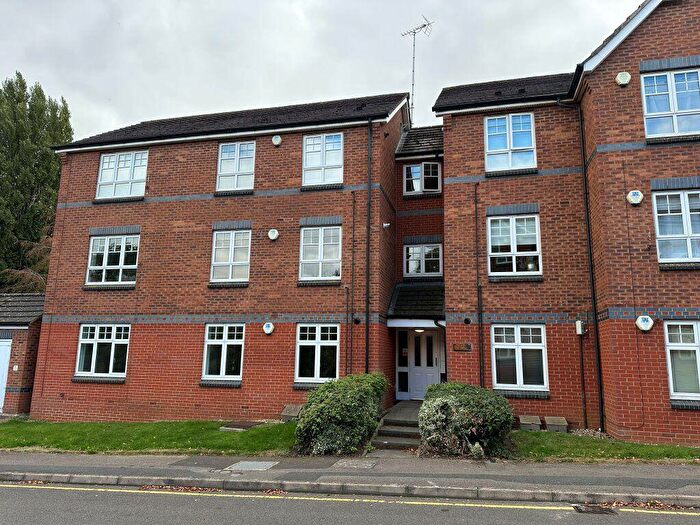 2 Bedroom Flat To Rent In The Nurseries, Cliftonville, Northampton, NN1
