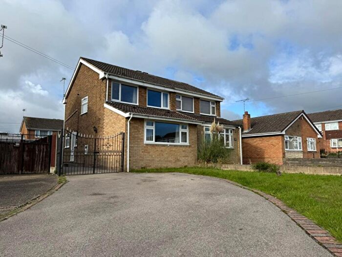 3 Bedroom Semi-Detached House For Sale In Fairham Road, Stretton, Burton-on-Trent, DE13