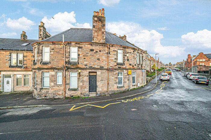 2 Bedroom Flat For Sale In Balsusney Road, Kirkcaldy, KY2
