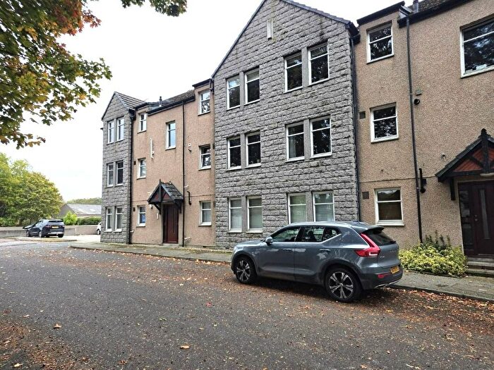 2 Bedroom Flat To Rent In Station Brae, Ellon, Aberdeenshire, AB41