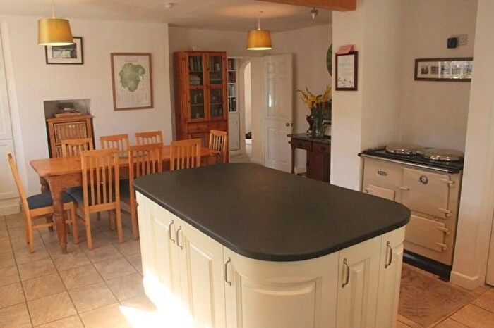 4 Bedroom Detached House For Sale In Barton Tor House Okehampton, Okehampton, Devon, EX20