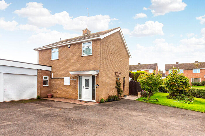 4 Bedroom Detached House For Sale In Barnwell Drive, Rushden, NN10