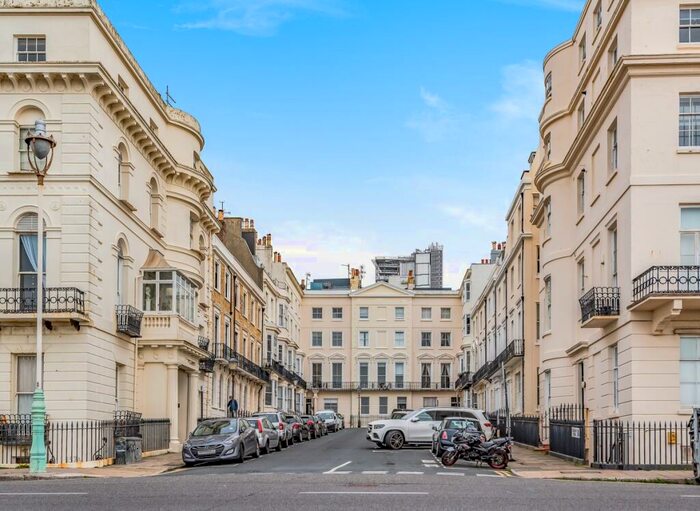 2 Bedroom Flat To Rent In Belgrave Place Brighton, BN2