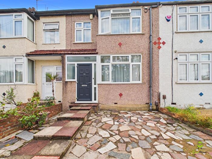 3 Bedroom Terraced House For Sale In Upper Abbey Road, Belvedere, Kent, DA17