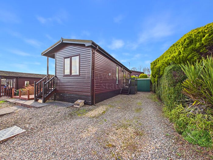 1 Bedroom Mobile/park Home For Sale In Woodlands Park Home Site, Dowles Road, Bewdley, DY12