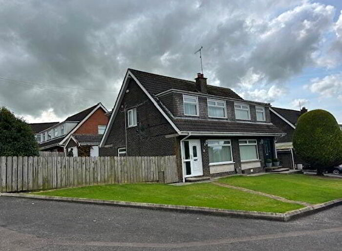3 Bedroom Semi-Detached House To Rent In Glennor Crescent East, Carryduff, BT8