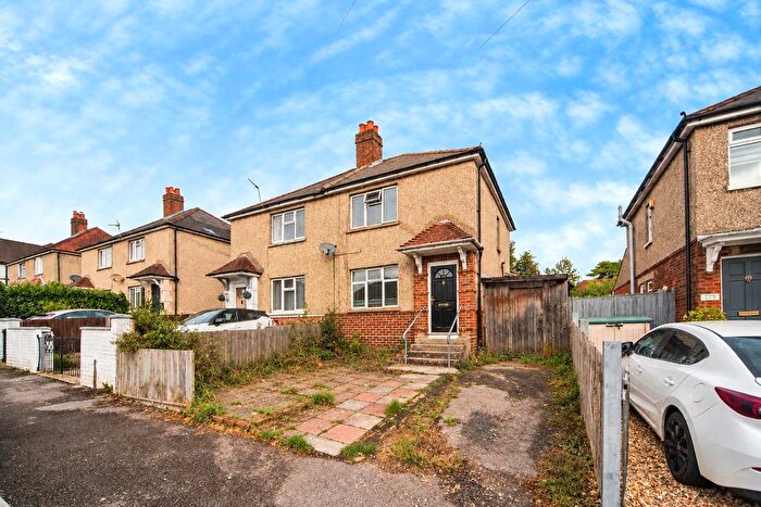 3 Bedroom Semi-Detached House For Sale In Carnation Road, Southampton, Hampshire, SO16