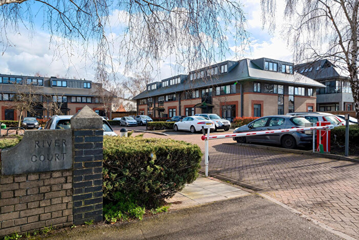 Studio For Sale In River Court, Woking, GU21